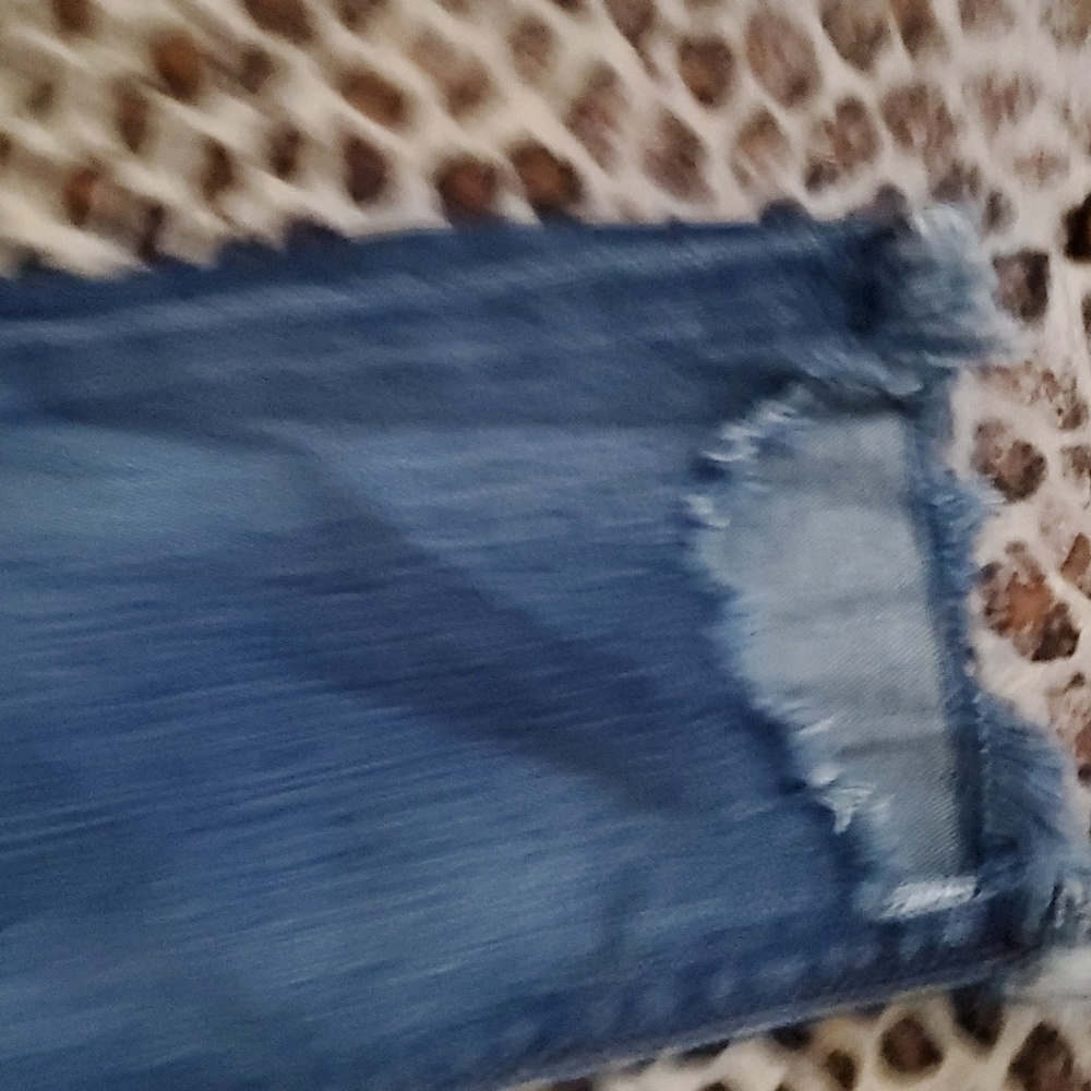 Express Distressed Jean - Picture 2 of 7